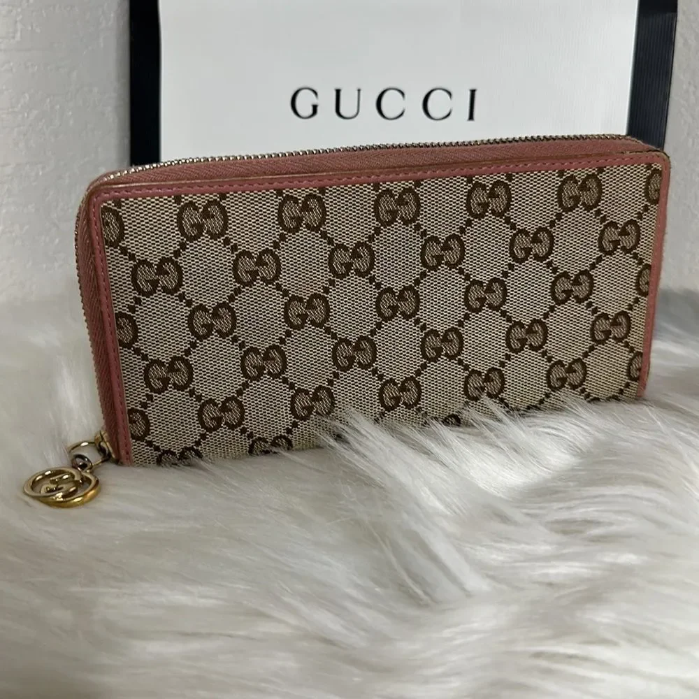 💯Authentic Gucci Zipped Around Long Wallet🍀 - Picture 3 of 17